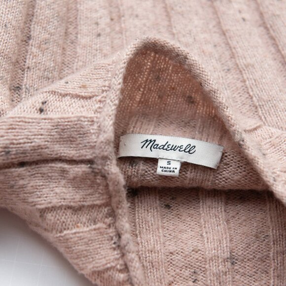 Madewell Donegal Evercrest Turtleneck Sweater Coziest Yarn Blush Size Small - Picture 4 of 6